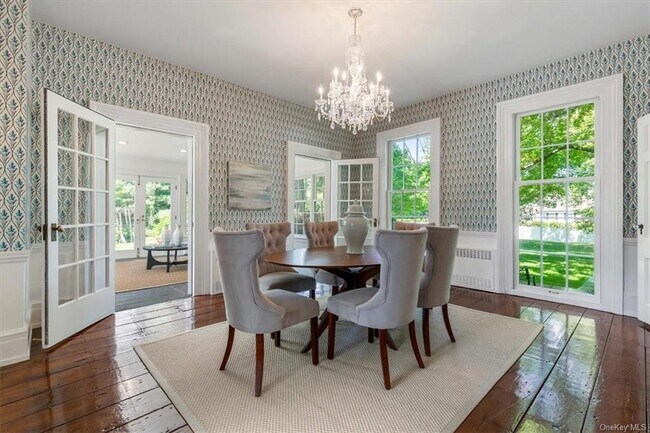 Building Photo - 77 Pleasant Ridge Rd