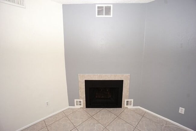 Building Photo - Tucson Condo for Rent Near Starr Pass – 2n...