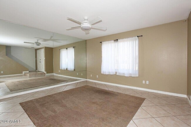 Building Photo - 5114 N Granite Reef Rd