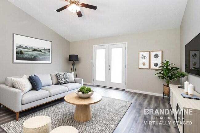 Building Photo - 8825 Royal Meadow Dr