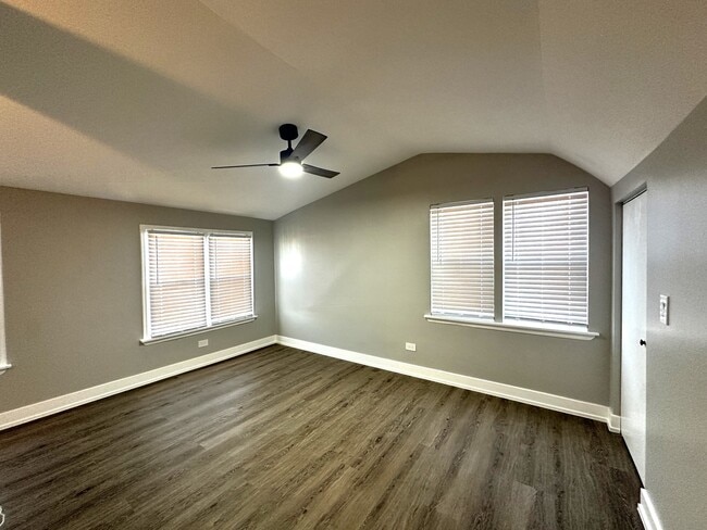 Building Photo - 7304 W 57th St