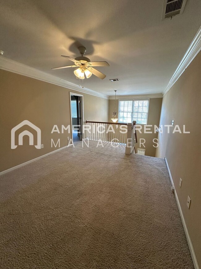 Building Photo - Beautiful Home for Rent in Birmingham, AL!!!! Available to View Now!!!