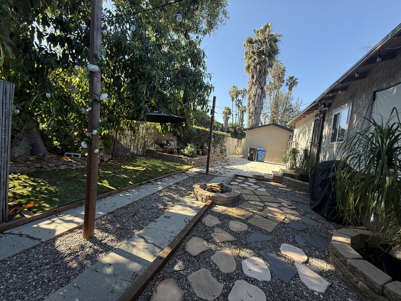 Building Photo - 2661 Newell St