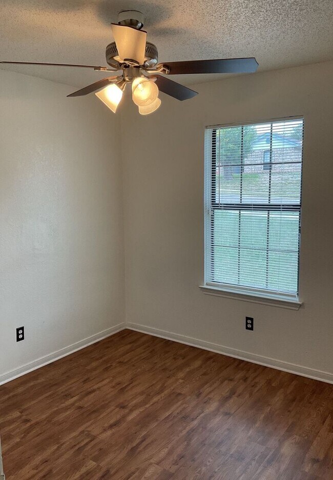 Building Photo - COMING SOON!