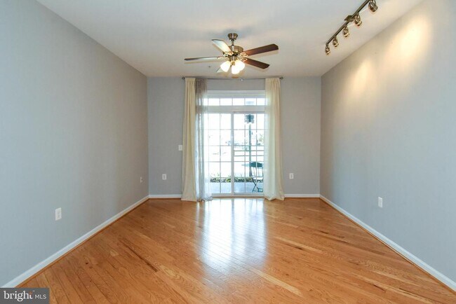 Building Photo - 3750 Clara Downey Ave