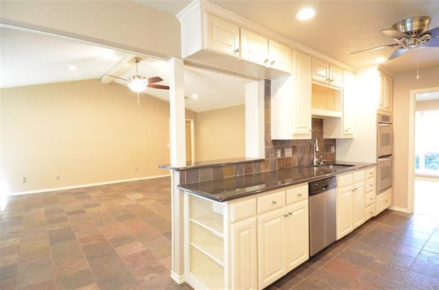 Building Photo - 5 Ridgeview Cir