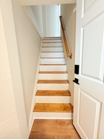 Building Photo - 244 Main St