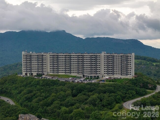 Building Photo - 303 Sugar Top Dr