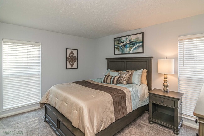 Building Photo - SHORT-TERM LEASE OPTIONS / FULLY FURNISHED APARTMENT/ ALL UTILITIES INCLUDED! WONDERFUL WAYNE MEM...