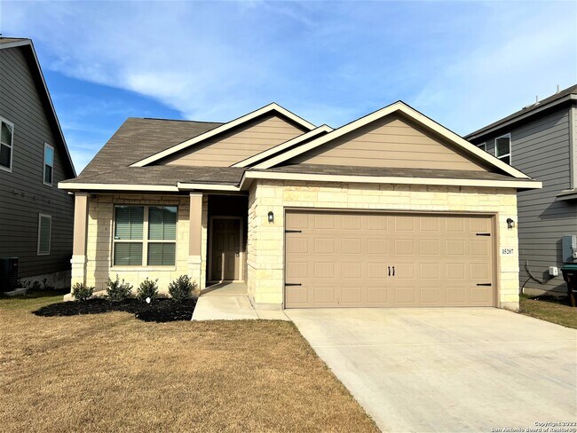 Primary Photo - 15207 Proteus St