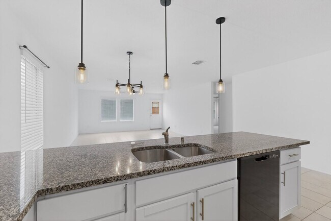 Building Photo - Modern 3-Bedroom Corner Lot Home with Fenced Yard in Forney – Built in 2023