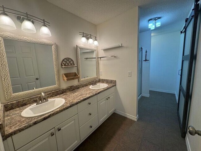 Building Photo - West Pensacola - Emerald Shores - 3 bedroo...