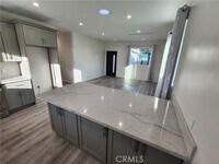 Building Photo - 10343 Jardine Ave