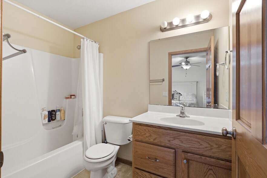 Building Photo - 2946 Kentville Dr
