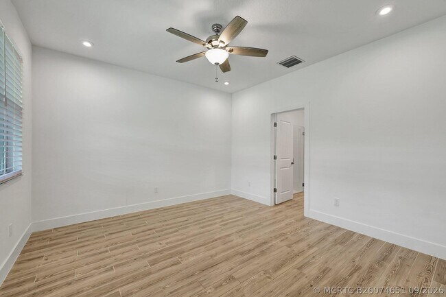 Building Photo - 11551 Viridian Blvd