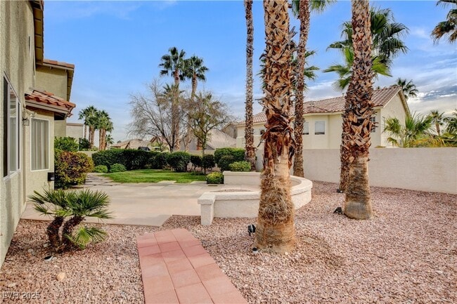 Building Photo - 9537 Gainey Ranch Ave