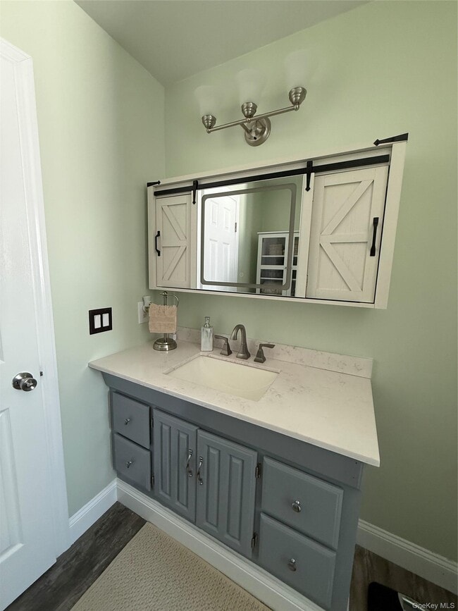 Building Photo - 61 Brookhaven Dr