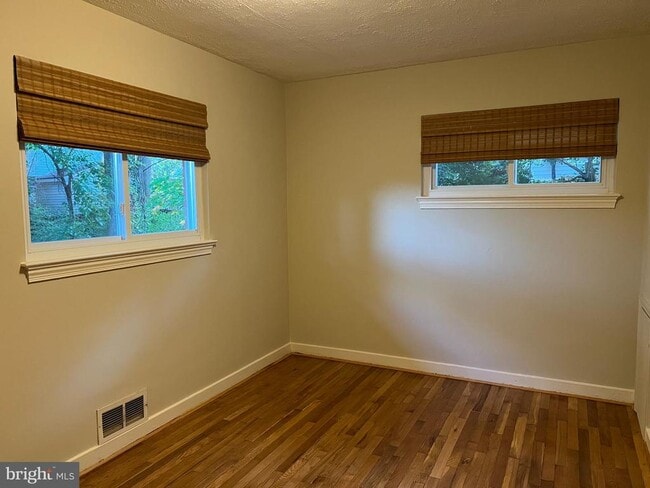 Building Photo - 6218 35th St N