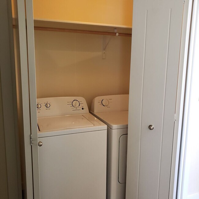 Building Photo - SAW1530A