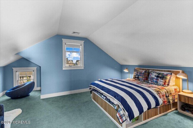 Building Photo - 1200 Bay Ave