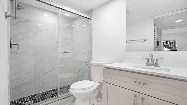 Building Photo - 9466 Boca Cove Cir