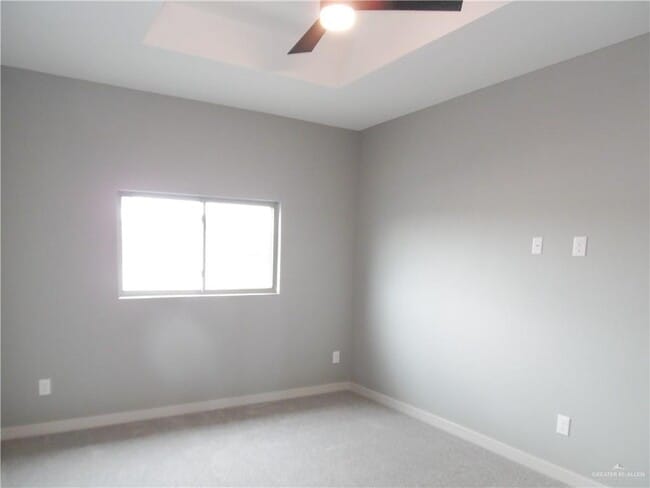 Building Photo - 19 New Combs Rd