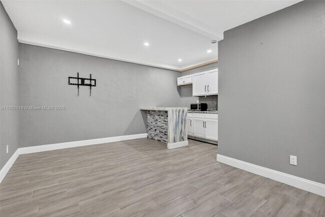 Building Photo - 1510 NW 176th Terrace