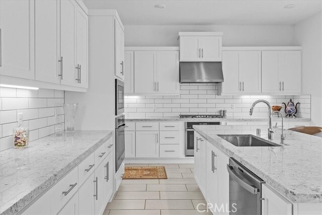 Building Photo - 211 Creekside Ct