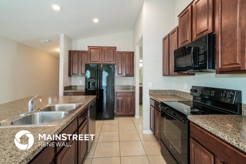 Building Photo - 36095 Carriage Pine Ct