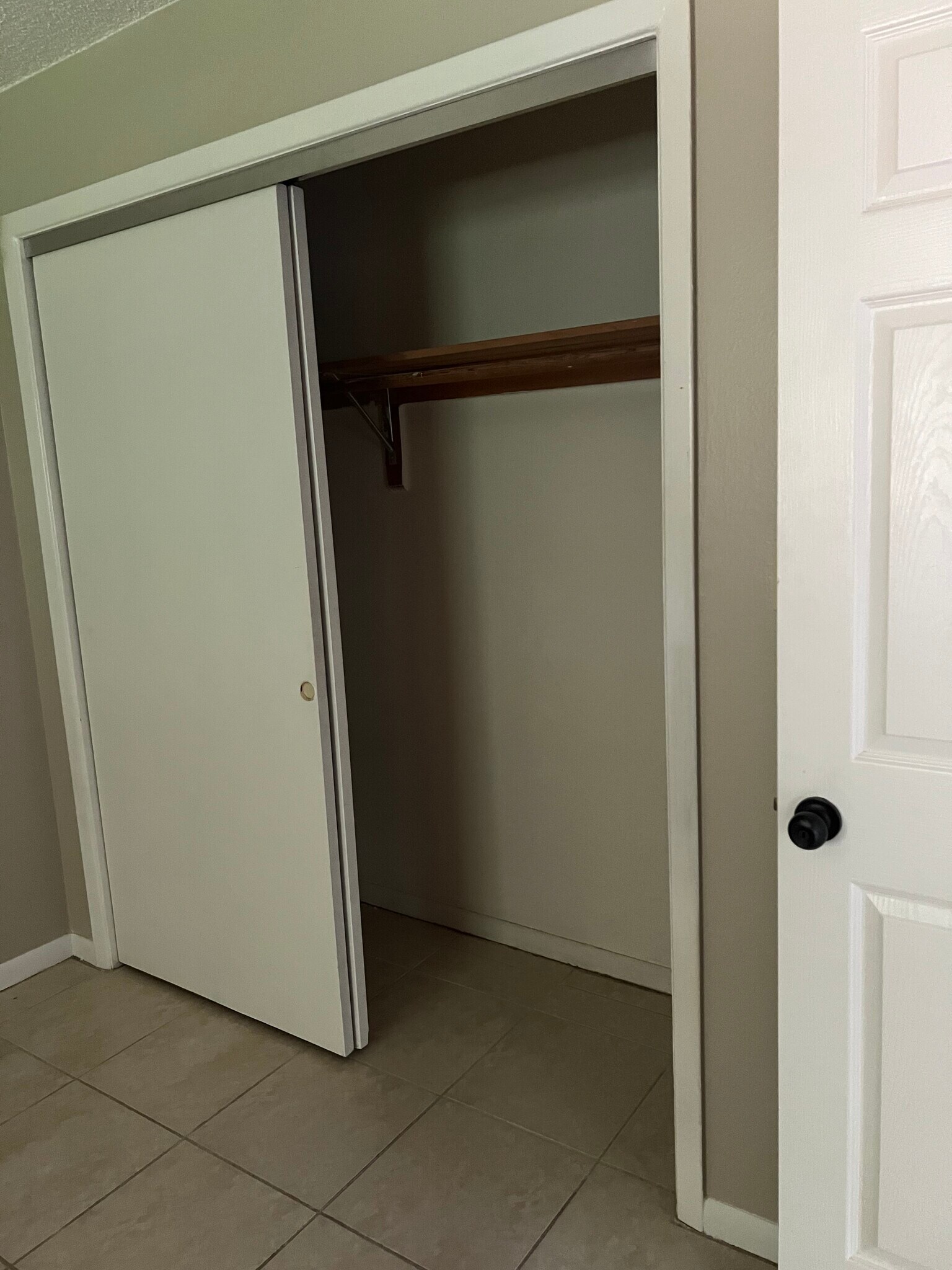 Building Photo - 442 Georgia Ave