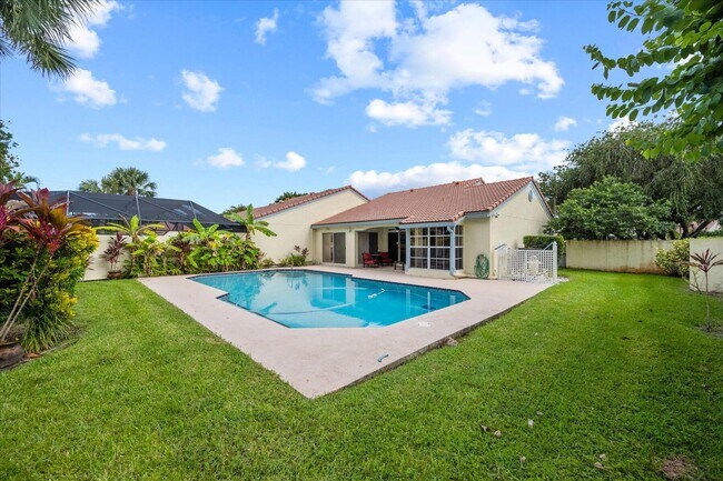Building Photo - 2216 Las Casitas Dr