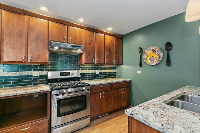 Building Photo - 1871 Fox Run Dr