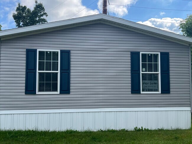 Building Photo - 21 Cardinal Hill Dr