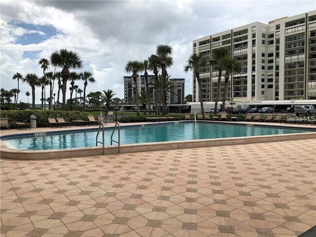 Building Photo - 1460 Gulf Blvd