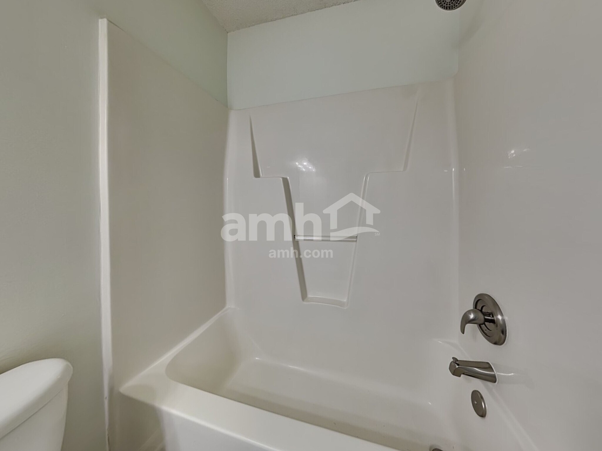 Building Photo - 7026 Blithe Low Pl