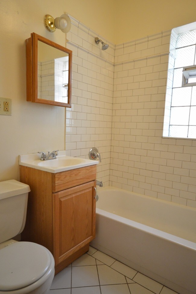 Floorplan - 3810 N. Greenview