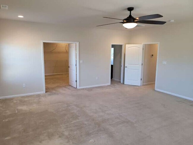 Building Photo - 509 Ackerman Ln