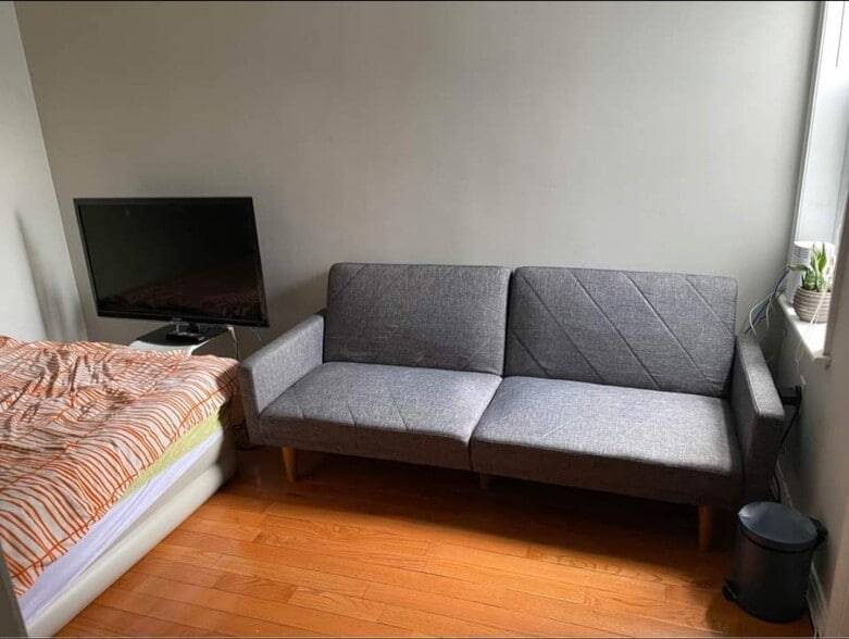 Building Photo - 1728 S 18th St