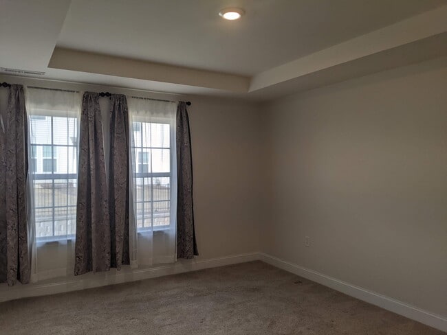 Building Photo - 1413 Sunset Peak Wy