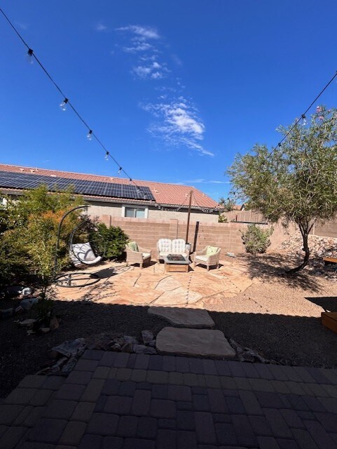 Building Photo - 12442 N Pinnacle Vista Ct