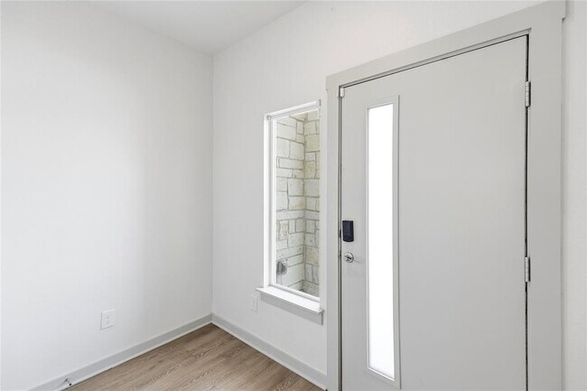 Building Photo - 515 Millbrook Blvd