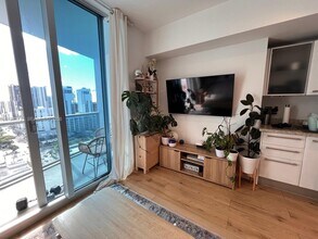 Building Photo - 185 SW 7th St