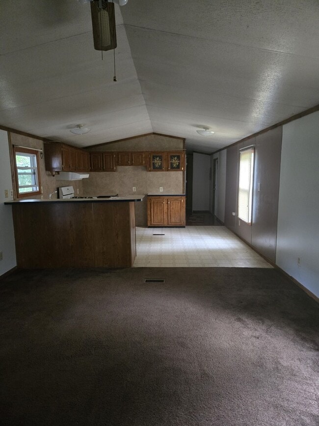 Building Photo - Ask about available financing