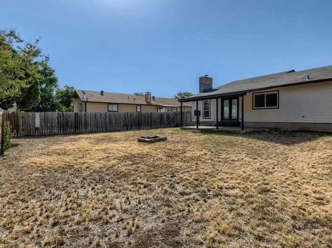 Building Photo - 3908 Stoney Hill