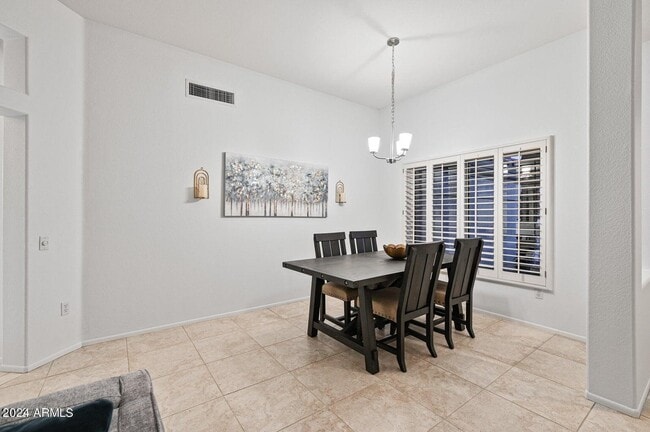 Building Photo - 14508 W Corral Dr