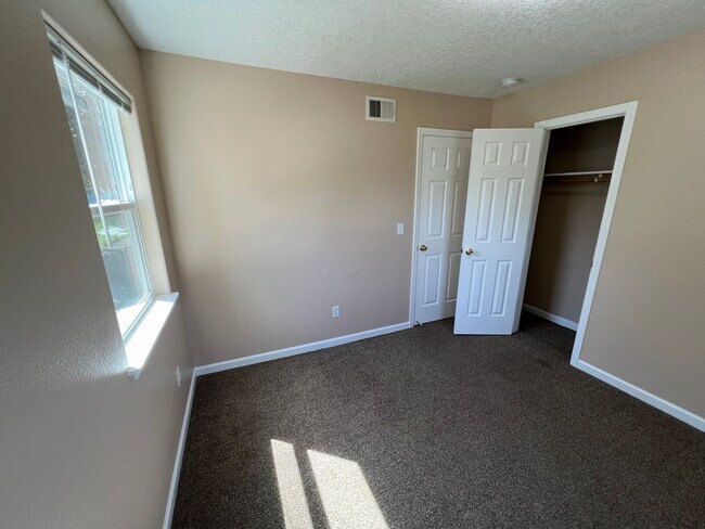 Building Photo - Wood Village Two Bedroom