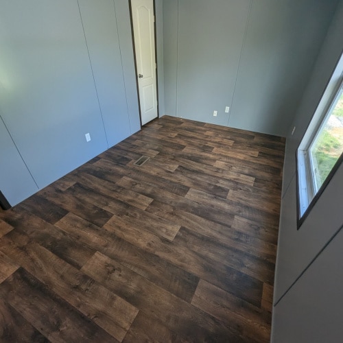 Building Photo - 475 Landis Ln