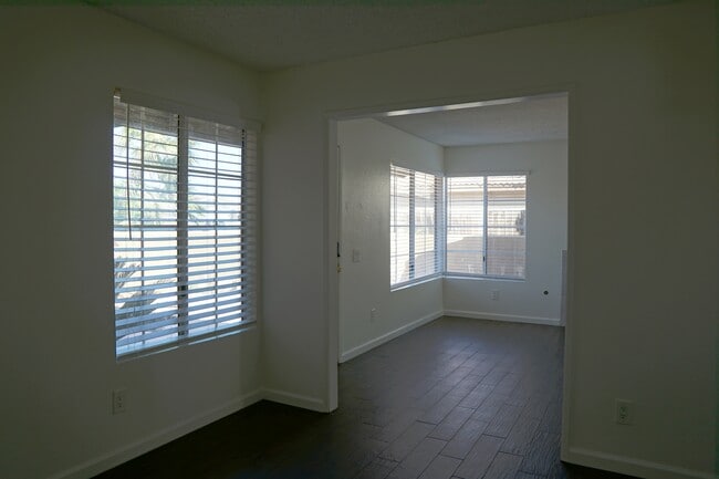 Building Photo - 80675 Harvard Ct