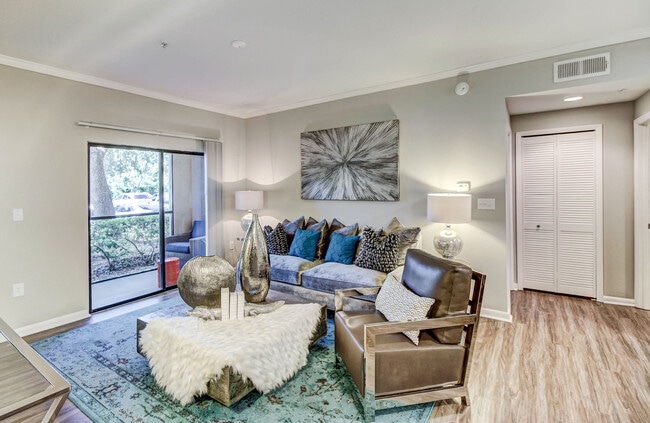 Building Photo - The Preserve at Westchase