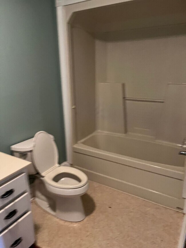 Building Photo - Open House Available 1/30/26 @5:30PM Until 6PM Charming 3-Bedroom Home with Multiple Fireplaces i...